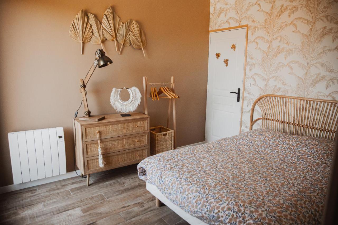 « La Casa Normande » Entre Ville & Plages Esquay-sur-Seulles Bagian luar foto